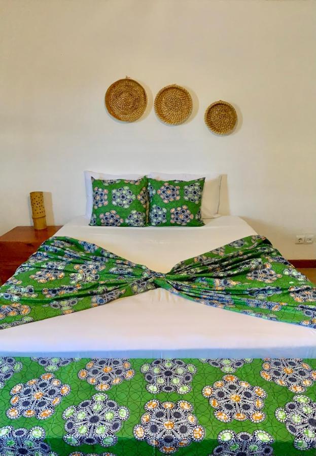 Sao Pedro Guesthouse Sao Tome Exteriör bild