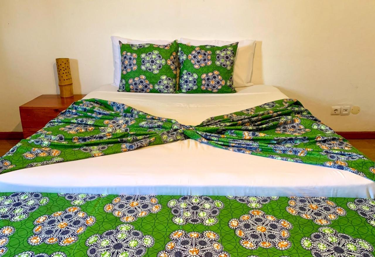 Sao Pedro Guesthouse Sao Tome Exteriör bild