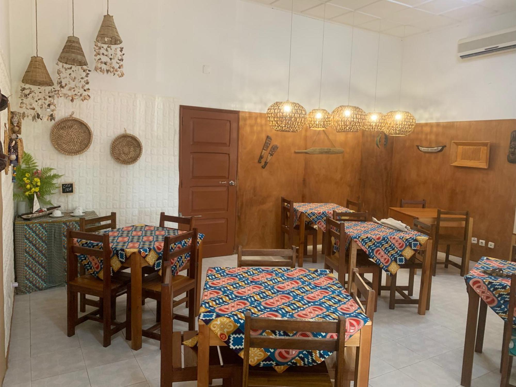 Sao Pedro Guesthouse Sao Tome Exteriör bild