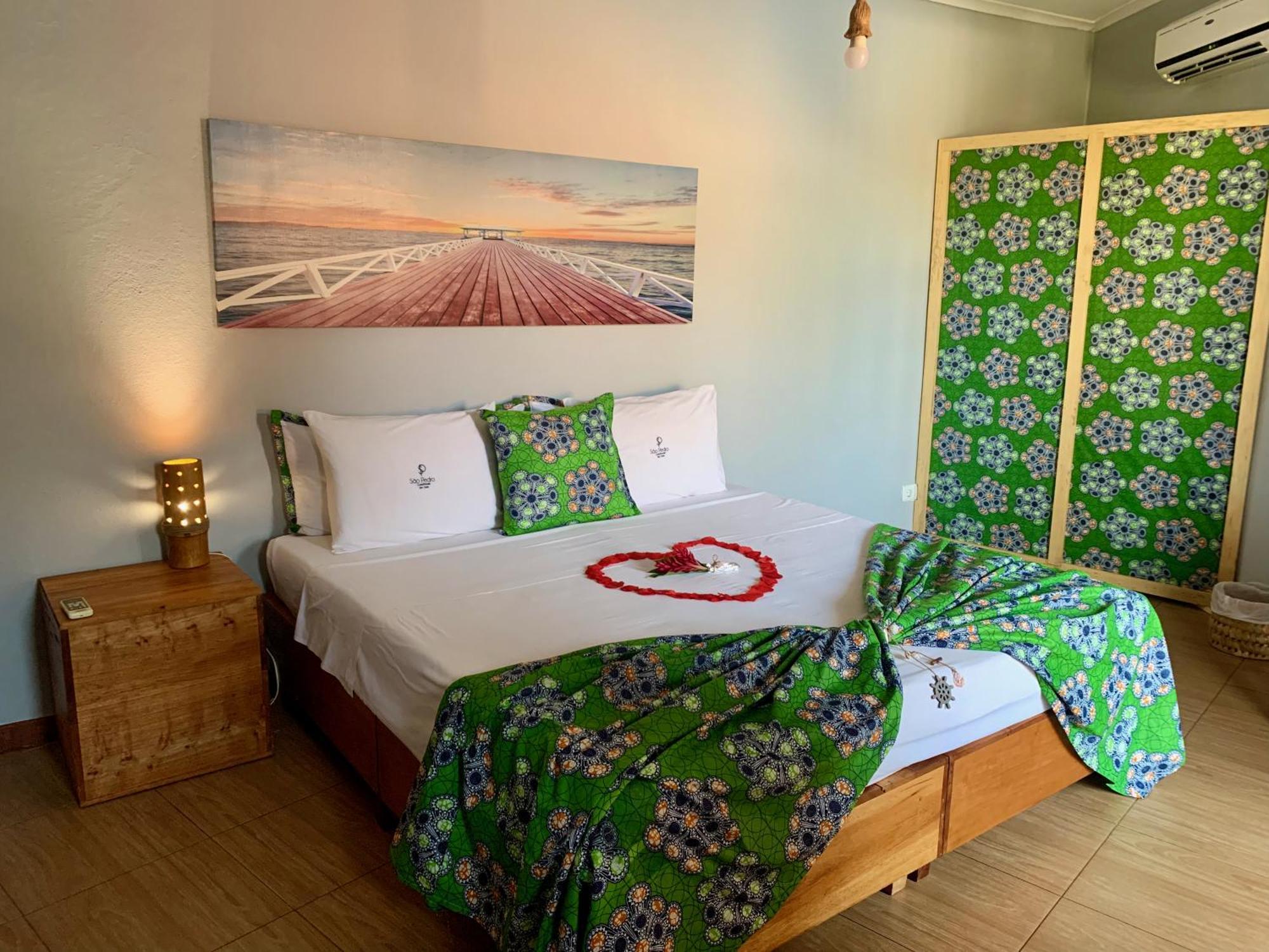 Sao Pedro Guesthouse Sao Tome Exteriör bild