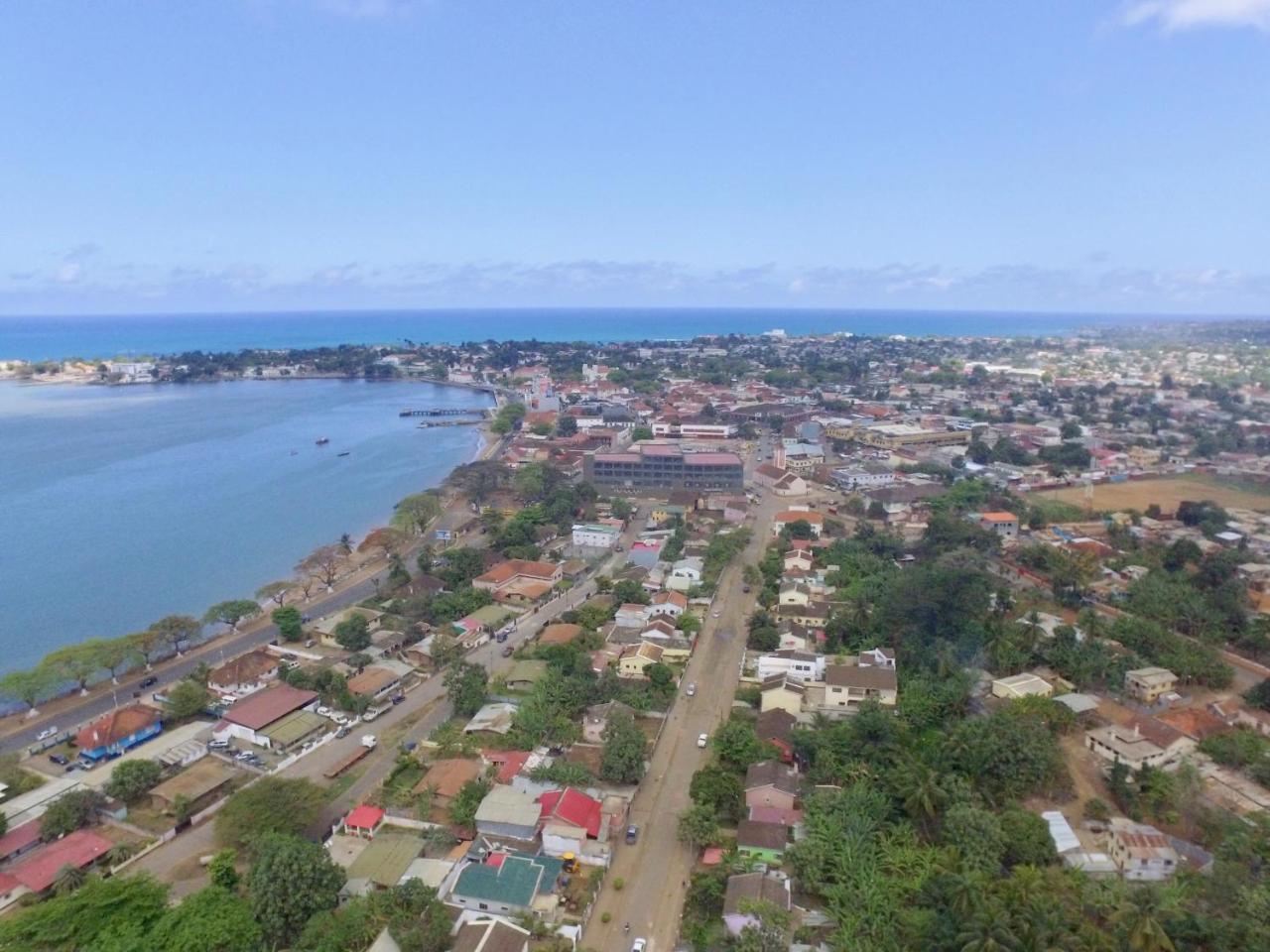 Sao Pedro Guesthouse Sao Tome Exteriör bild